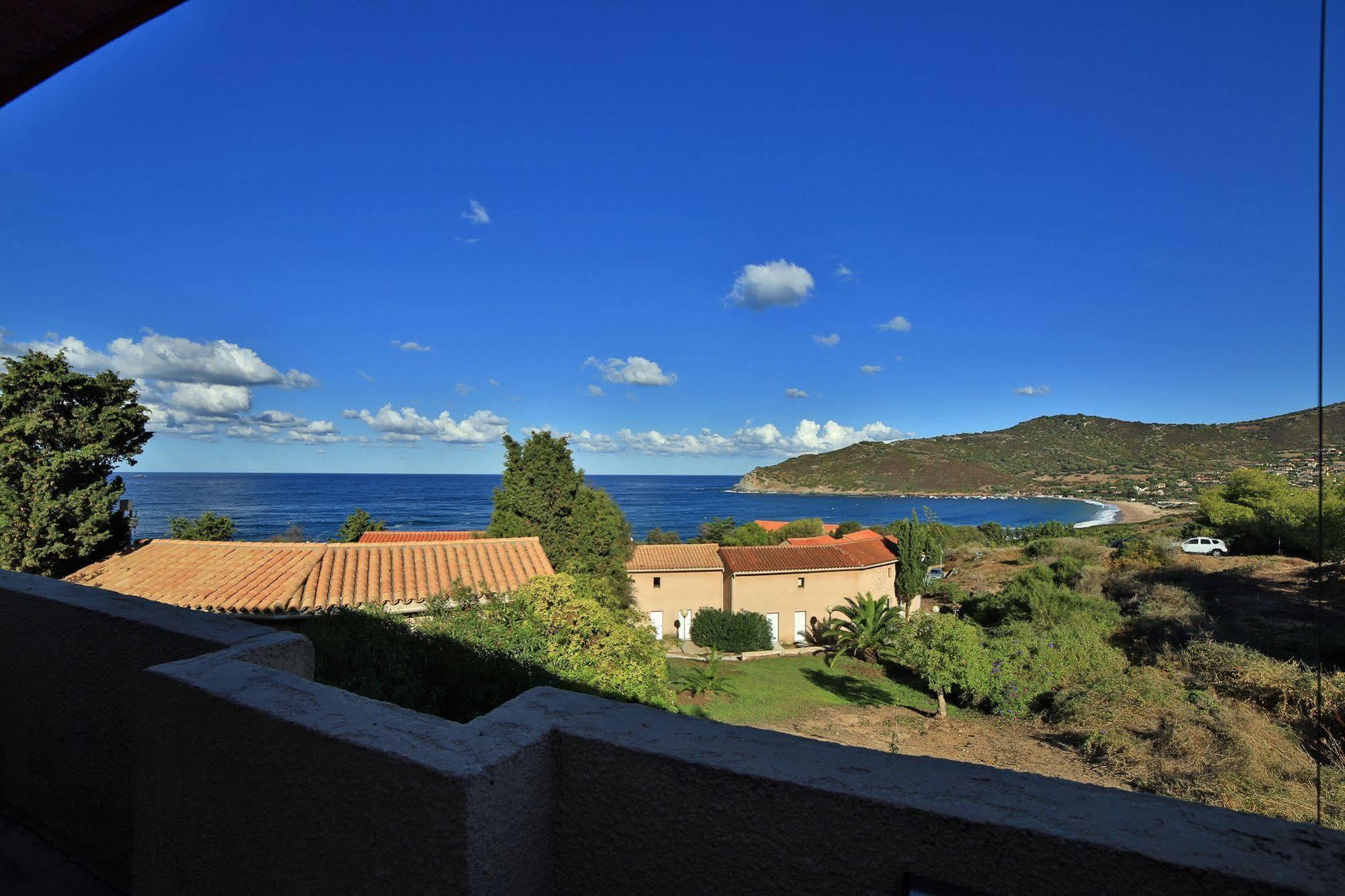 Paese Di Lava, Grand Ajaccio Hotel Alata Exterior photo